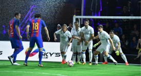 欧联杯小组赛：曼联客场激战巴塞罗那 拉什福德进球 孔德关键传球