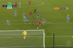 英超焦点战：切尔西主场迎战曼联，球员状态成关键